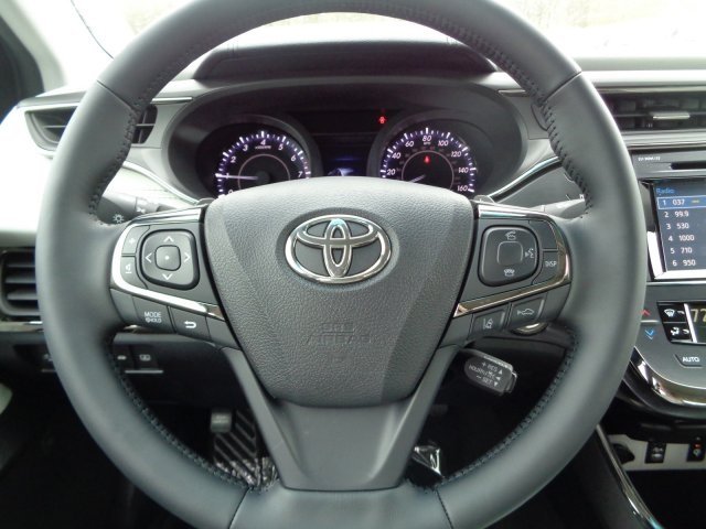2017 Toyota Avalon (Natl)