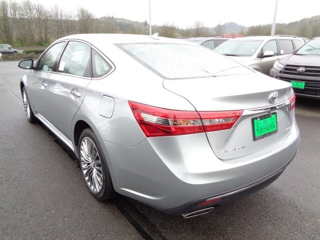 2017 Toyota Avalon (Natl)