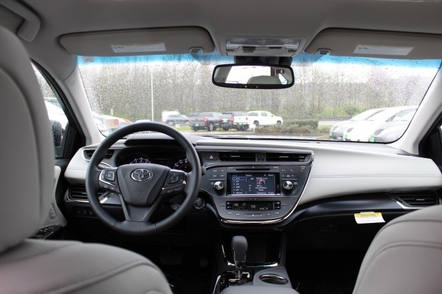 2017 Toyota Avalon (Natl)