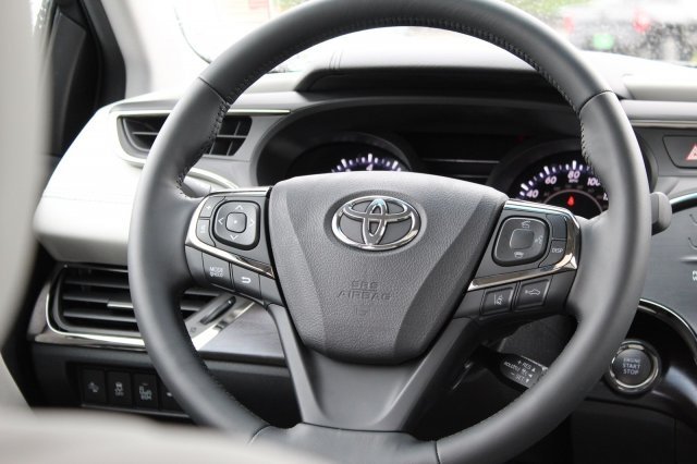 2017 Toyota Avalon (Natl)