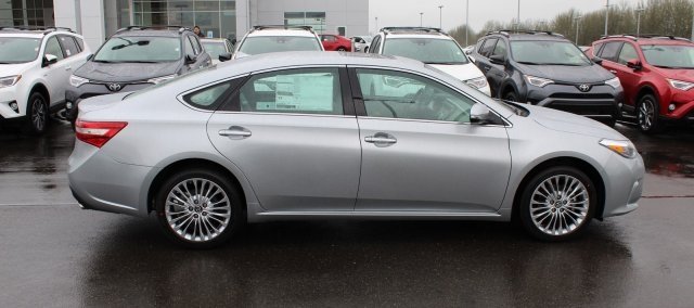 2017 Toyota Avalon (Natl)