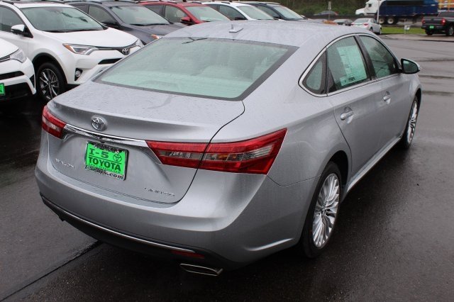 2017 Toyota Avalon (Natl)