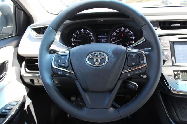 2017 Toyota Avalon (Natl)