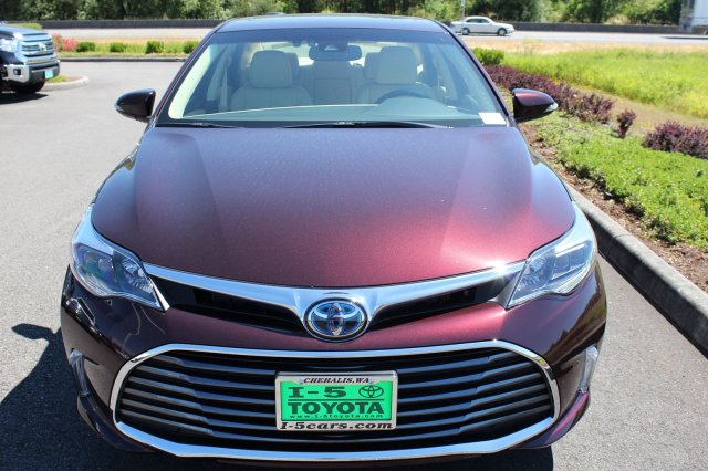 2018 Toyota Avalon Hybrid (Natl)