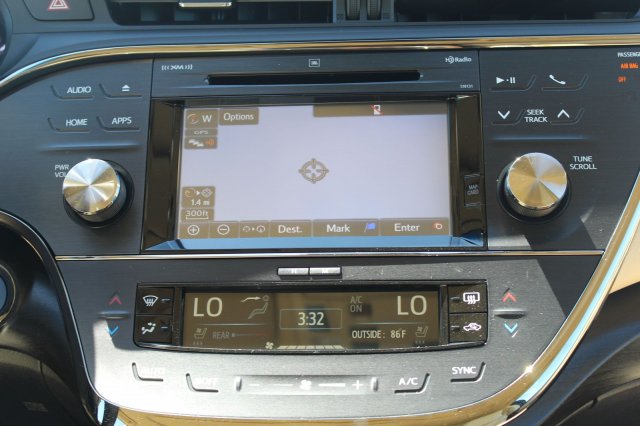 2018 Toyota Avalon Hybrid (Natl)