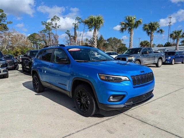 2023 Jeep Cherokee Altitude Lux 4x4