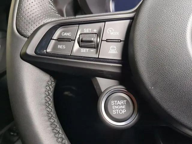 2025 Alfa Romeo Tonale Hybrid EAWD