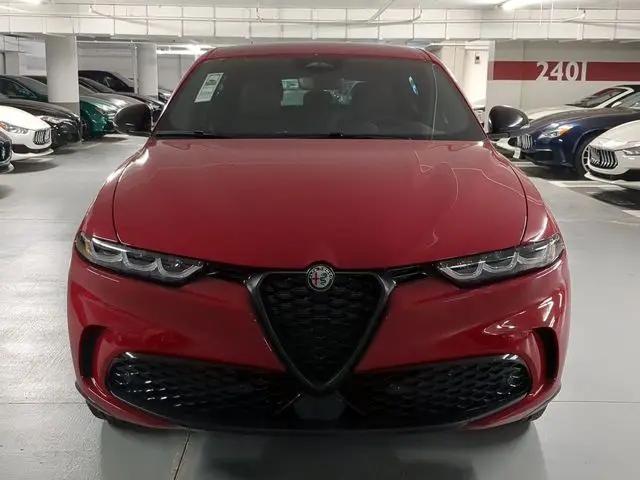 2025 Alfa Romeo Tonale Hybrid EAWD