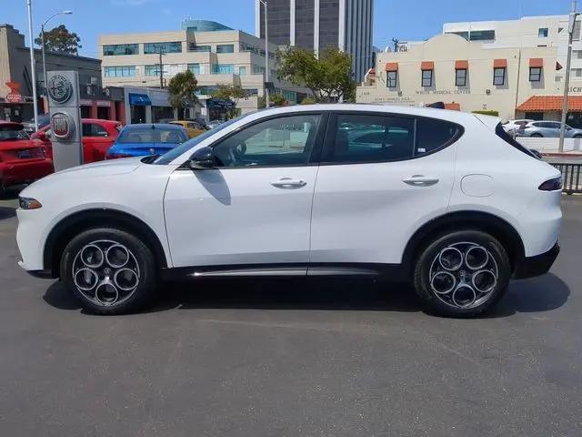 2025 Alfa Romeo Tonale Hybrid EAWD