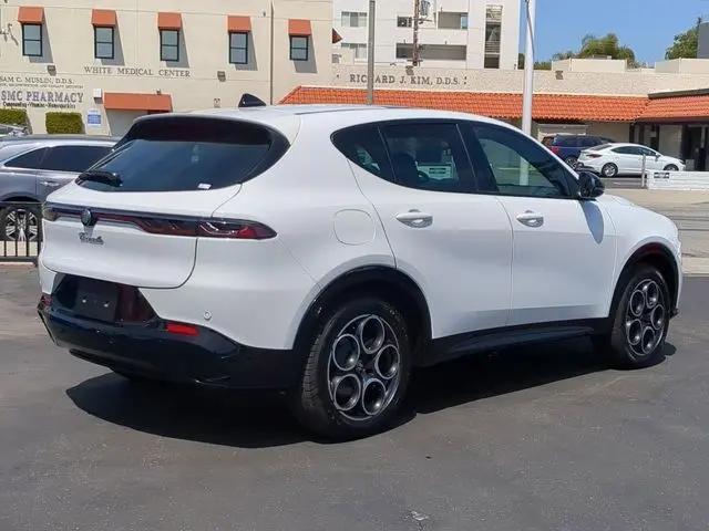 2025 Alfa Romeo Tonale Hybrid EAWD