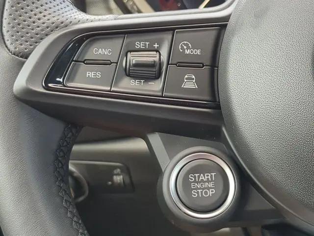 2025 Alfa Romeo Tonale Hybrid EAWD