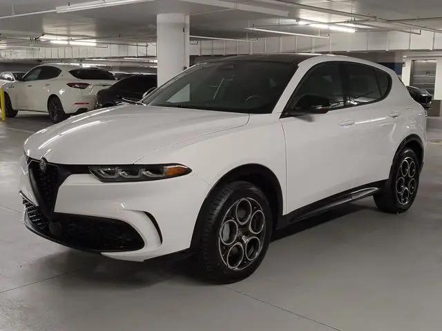 2025 Alfa Romeo Tonale Hybrid EAWD
