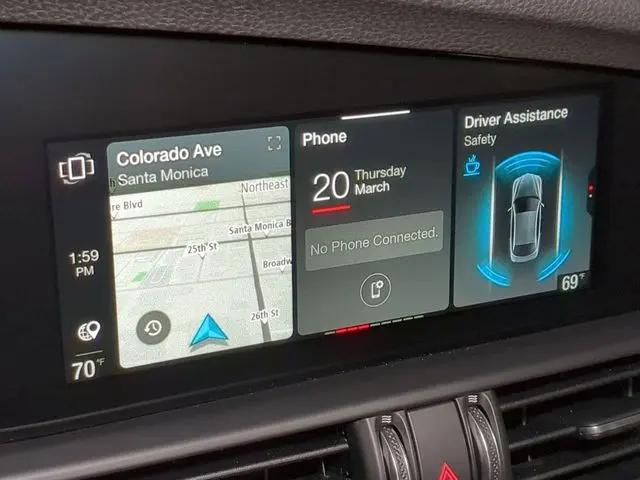 2025 Alfa Romeo Giulia RWD