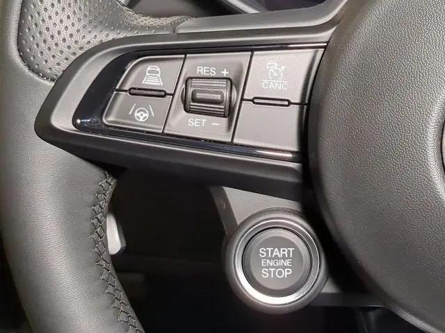 2025 Alfa Romeo Giulia RWD