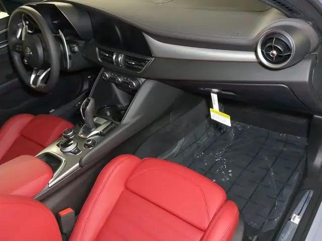 2025 Alfa Romeo Giulia RWD