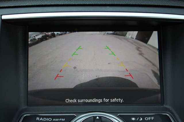 2012 INFINITI G37 x