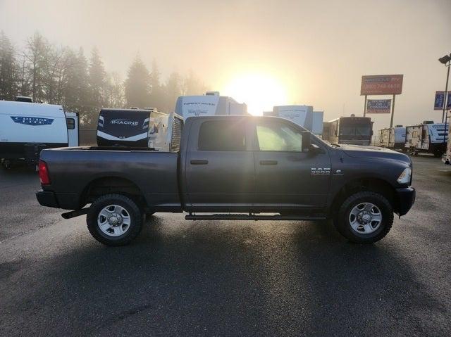 2018 RAM 3500 Tradesman Crew Cab 4x4 64 Box