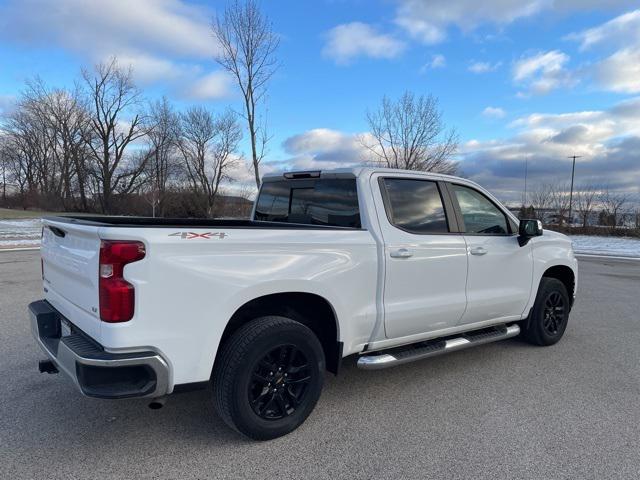 2021 Chevrolet Silverado 1500 4WD Crew Cab Short Bed LT