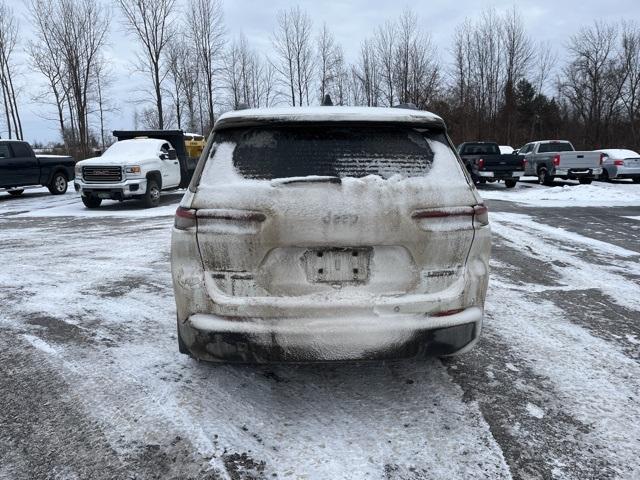 2022 Jeep Grand Cherokee L Limited 4x4