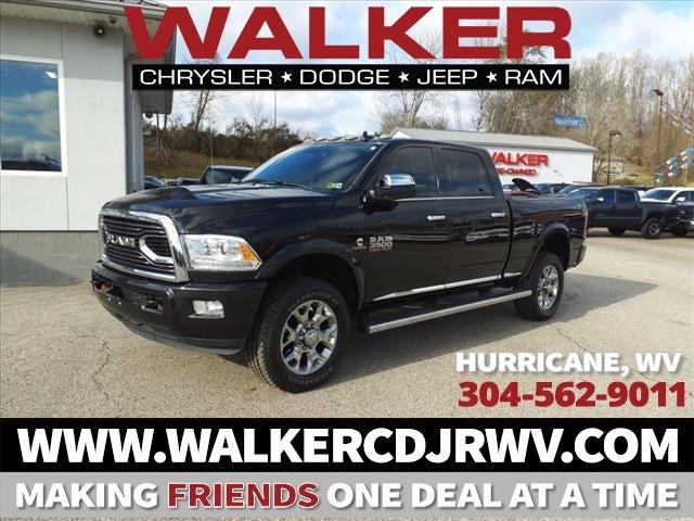 2017 RAM 3500 Limited Crew Cab 4x4 64 Box