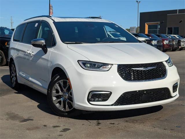 2025 Chrysler Pacifica Hybrid PACIFICA PLUG-IN HYBRID PINNACLE