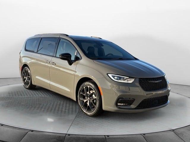 2025 Chrysler Pacifica PACIFICA LIMITED