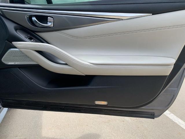 2017 INFINITI Q60 3.0t Premium