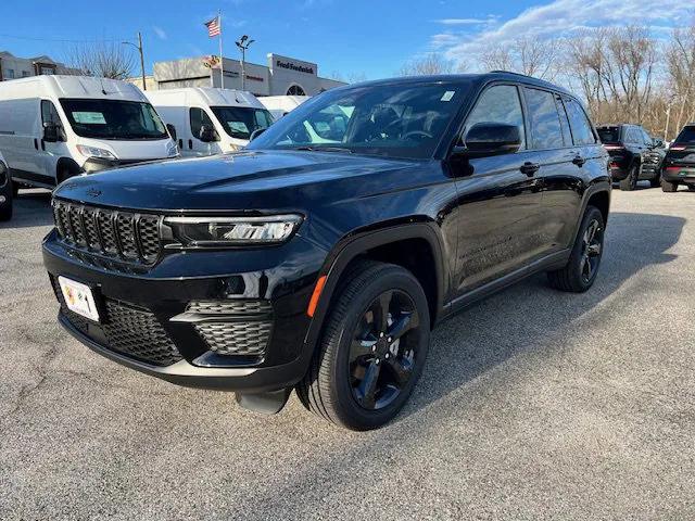 2025 Jeep Grand Cherokee GRAND CHEROKEE ALTITUDE X 4X4