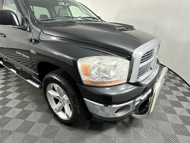 2006 Dodge Ram 1500 SLT/TRX4 Off Road/Sport