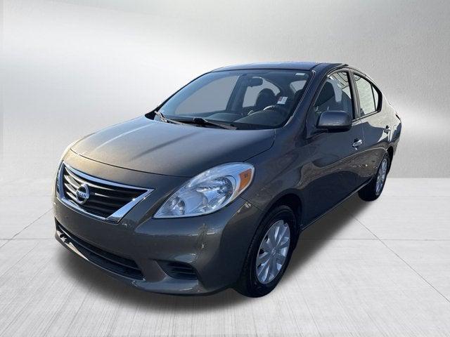 2012 Nissan Versa 1.6 SV