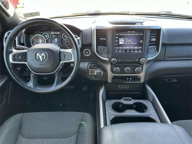 2020 RAM 1500 Big Horn Crew Cab 4x4 57 Box