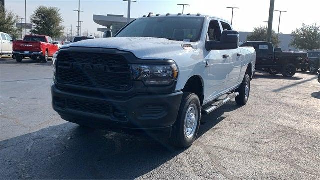 2024 RAM 2500 Tradesman Crew Cab 4x4 64 Box
