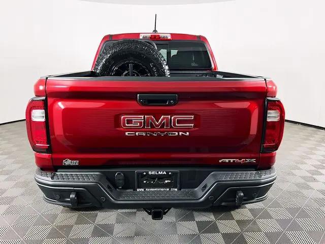 2024 GMC Canyon 4WD AT4X