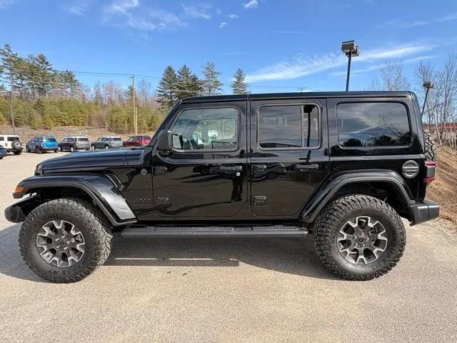 2025 Jeep Wrangler 4-Door Sahara 4x4