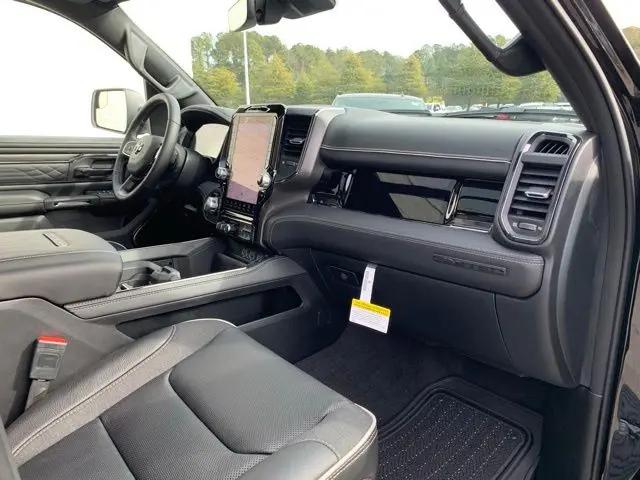 2025 Ram 1500 Limited Crew Cab 4x4 57 Box