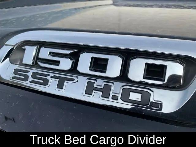 2025 Ram 1500 Limited Crew Cab 4x4 57 Box