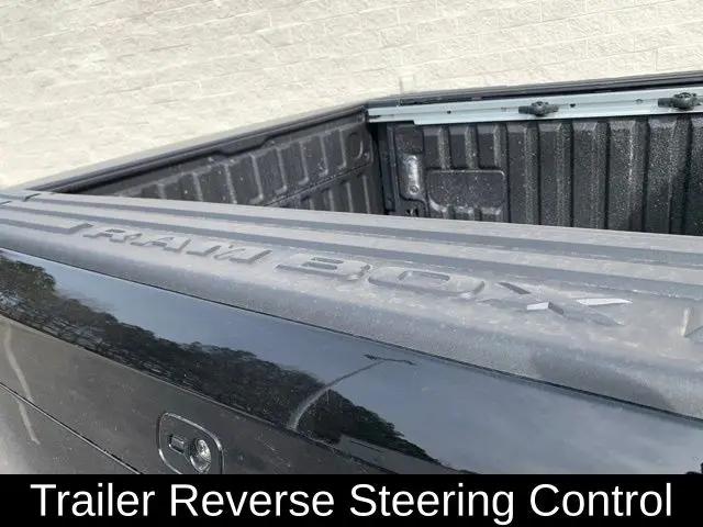 2025 Ram 1500 Limited Crew Cab 4x4 57 Box