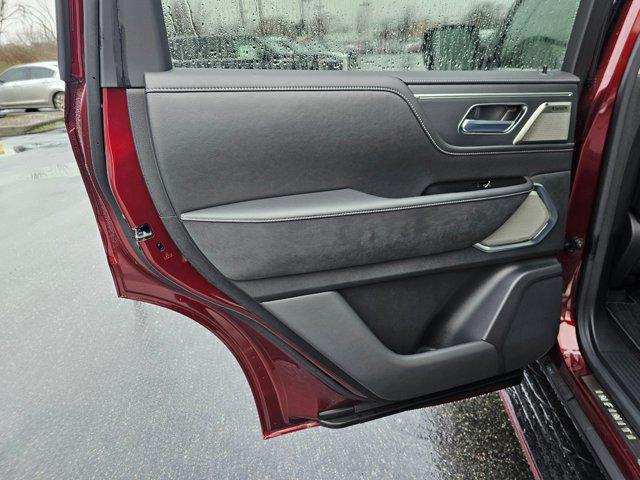 2025 INFINITI QX80 SENSORY AWD