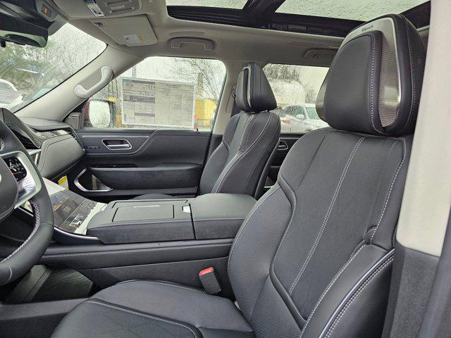 2025 INFINITI QX80 SENSORY AWD