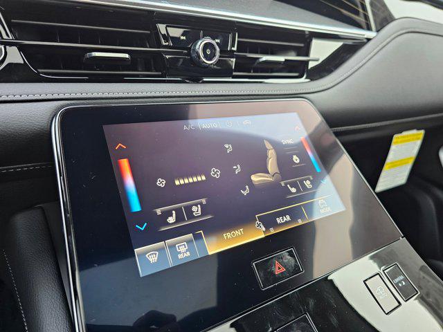 2025 INFINITI QX80 SENSORY AWD