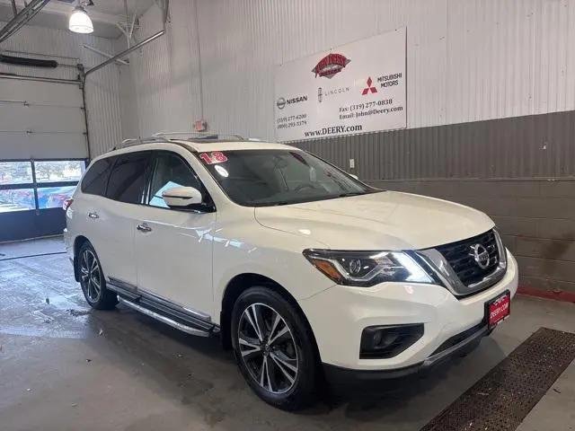 2018 Nissan Pathfinder Platinum for sale in Cedar Falls, IA