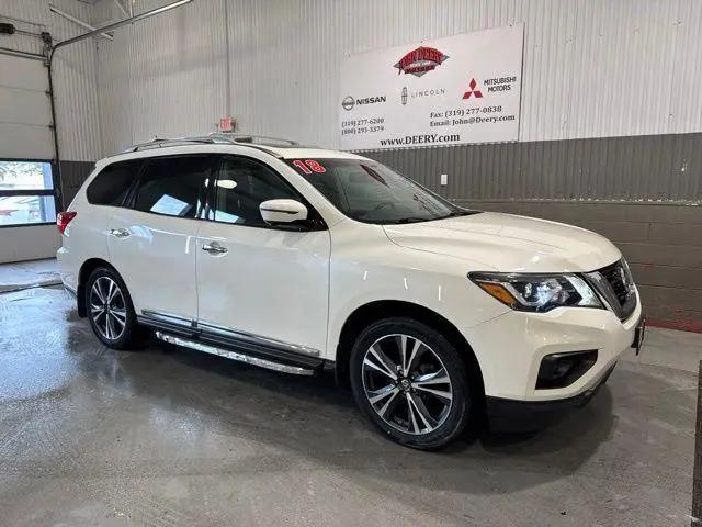 2018 Nissan Pathfinder Platinum for sale in Cedar Falls, IA