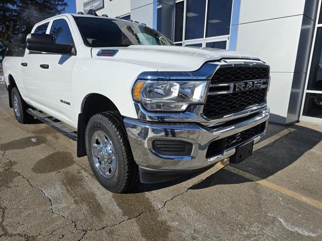 2020 RAM 2500 Tradesman Crew Cab 4X4 64 Box