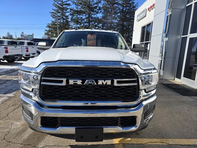 2020 RAM 2500 Tradesman Crew Cab 4X4 64 Box