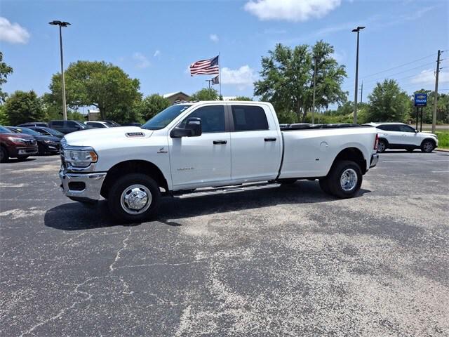 2023 RAM 3500 Big Horn Crew Cab 4x4 8 Box