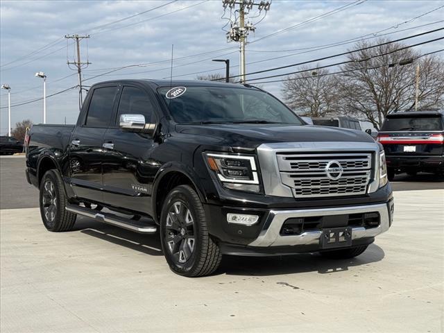 2021 Nissan TITAN Crew Cab Platinum Reserve 4x4