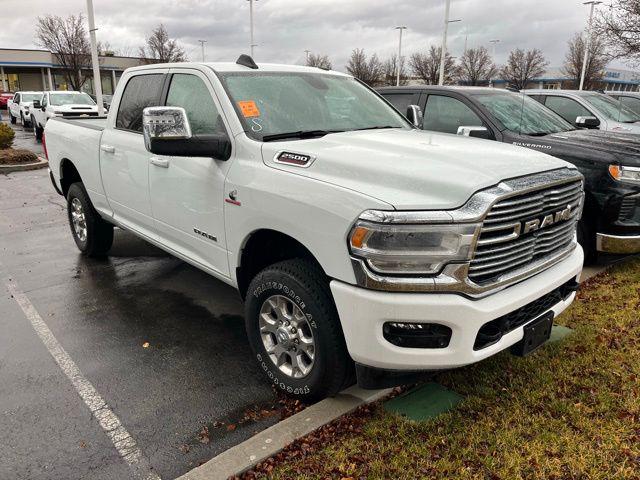 2024 RAM 2500 Laramie Crew Cab 4x4 64 Box