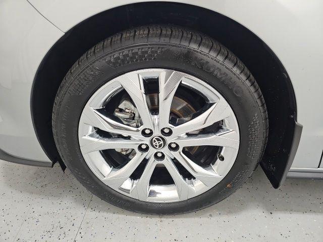 2022 Toyota Sienna Platinum