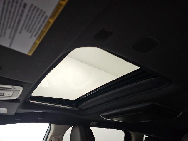 2022 Toyota Sienna Platinum