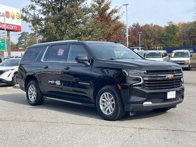 2023 Chevrolet Suburban 4WD LT